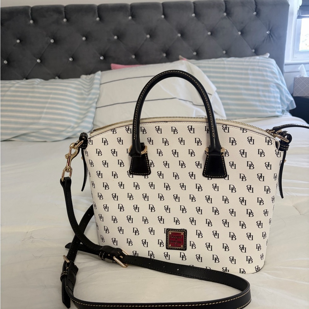 Dooney & Bourke Black and White Logo Tote/Crossbody - Picture 3 of 5
